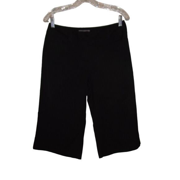 Apt. 9 Ava Capri Pants Woman’s Sz.6 Black Pin Striped Poly Blend Cropped - Picture 1 of 3
